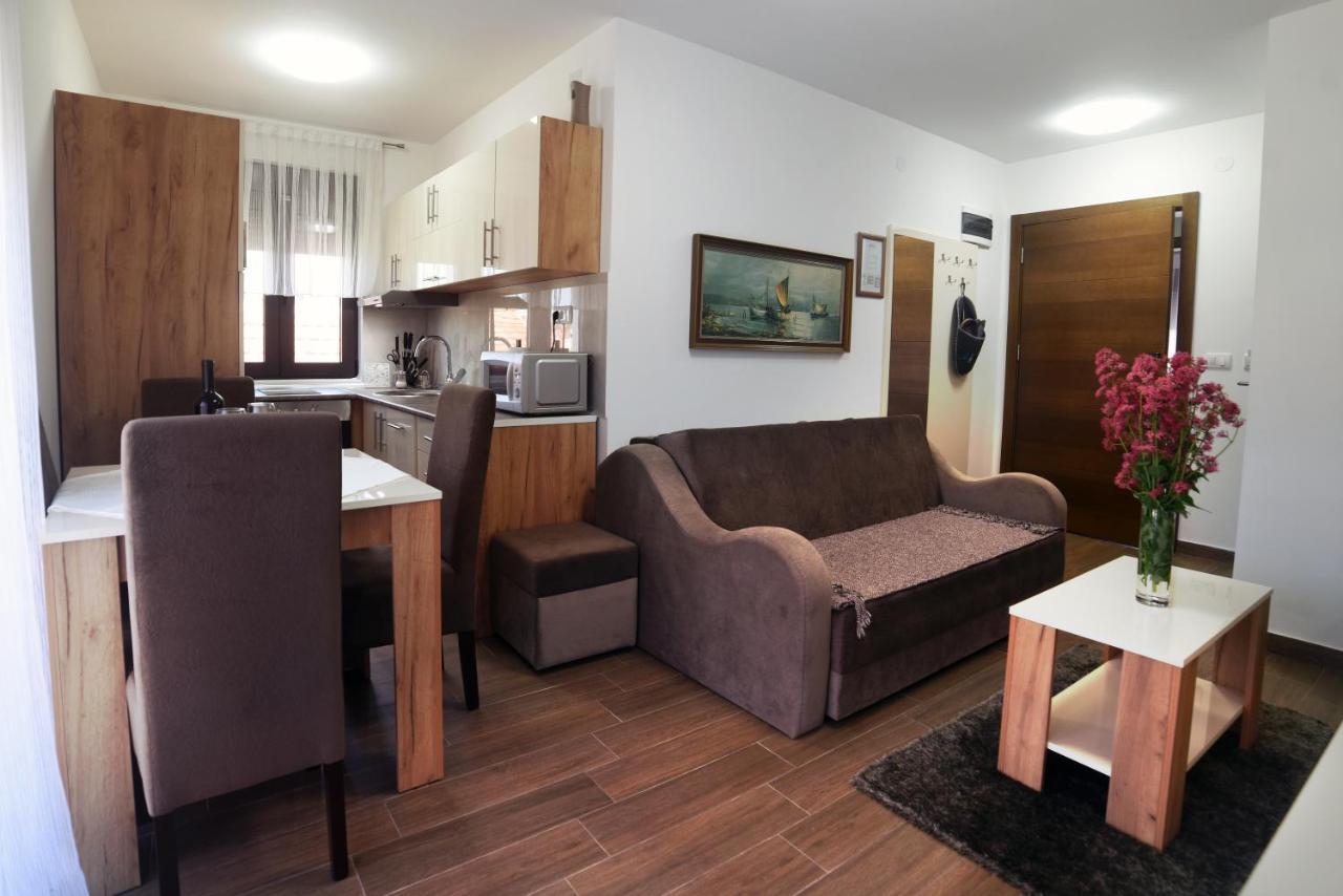 "Mini Hotel Vienna" Apartments Vrnjačka Banja 외부 사진